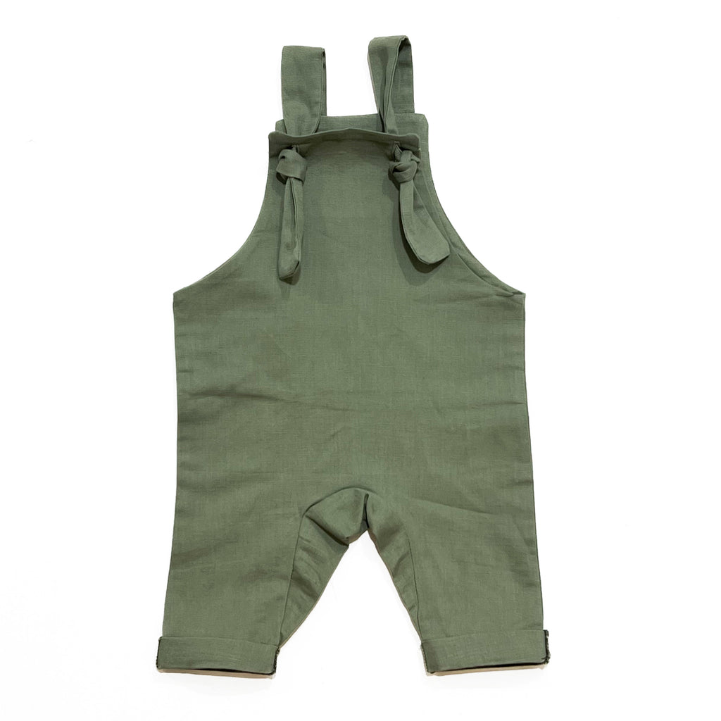 Handmade in Coffs Harbour, NSW, Australia, these muted olive linen overalls have been thoughtfully designed for growing children. Made with a gusset crutch for a comfy fit, extra length on the hems for rolling and adjustable tie shoulder straps, all for prolonged wear. 